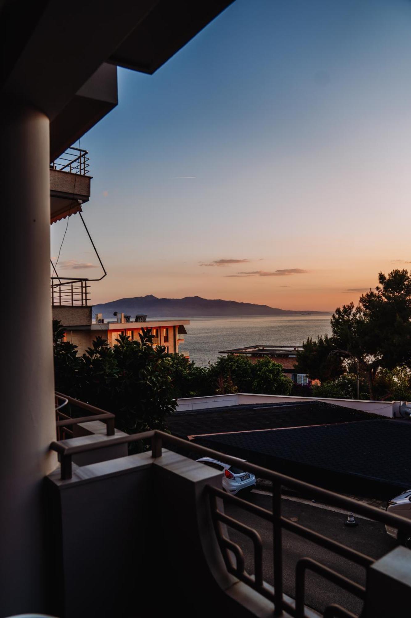Hotel Chicago Sarandë Zimmer foto